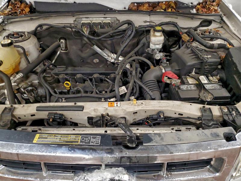 Photo 12 from auction – 2010 FORD ESCAPE XLT with VIN 1FMCU0D79AKD39012