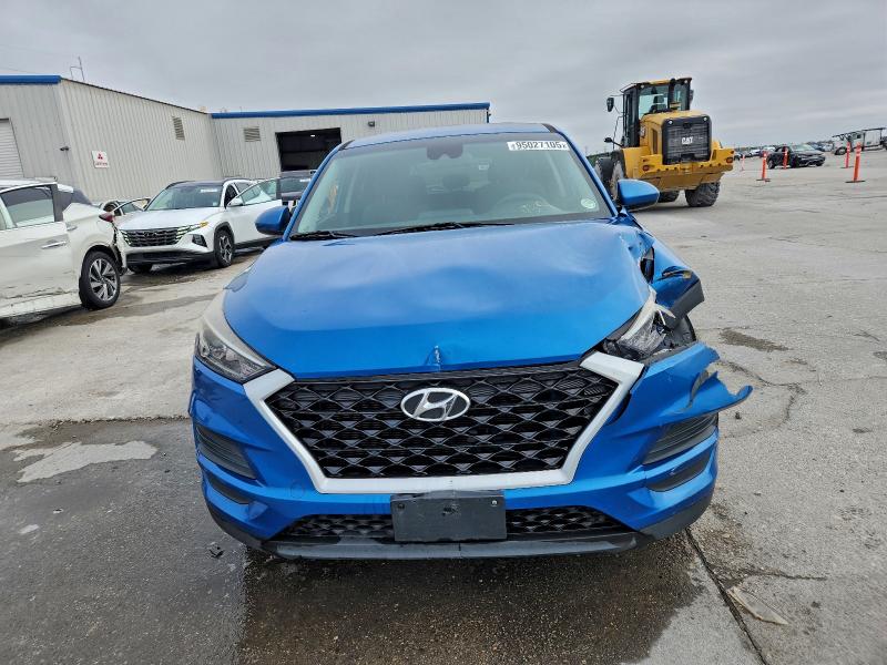 Photo 5 from auction – 2019 HYUNDAI TUCSON SE with VIN KM8J2CA40KU958208