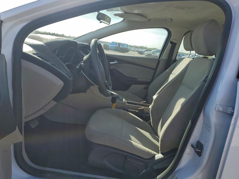 Photo 7 from auction – 2016 FORD FOCUS with VIN 1FADP3K2XGL239339