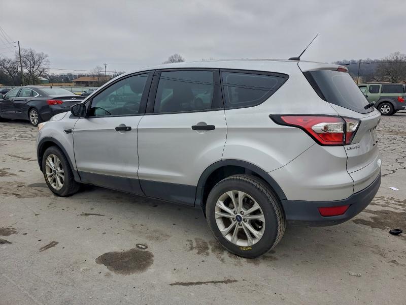 Photo 2 from auction – 2017 FORD ESCAPE with VIN 1FMCU0F72HUD04100