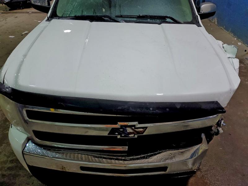 Photo 11 from auction – 2011 CHEVROLET SILVERADO with VIN 3GCPKSE39BG139131