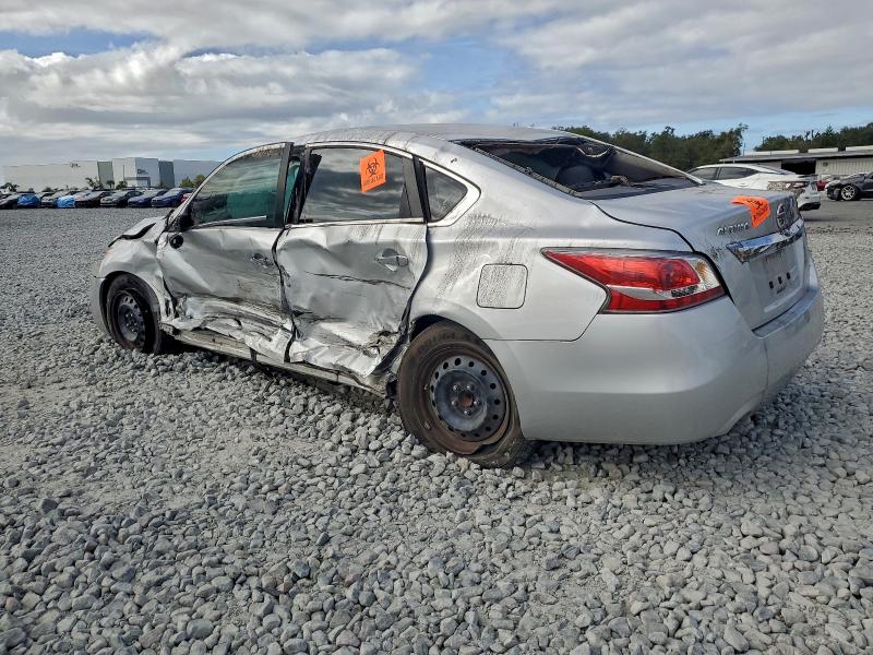 Photo 2 from auction – 2015 NISSAN ALTIMA 2.5 with VIN 1N4AL3AP2FC410451