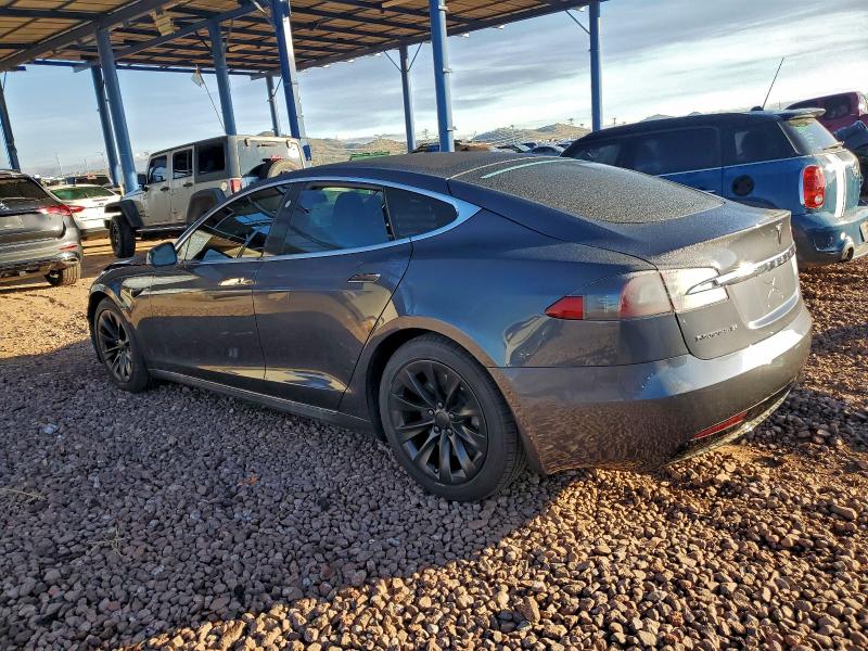 Photo 2 from auction – 2017 TESLA MODEL S with VIN 5YJSA1E29HF232146
