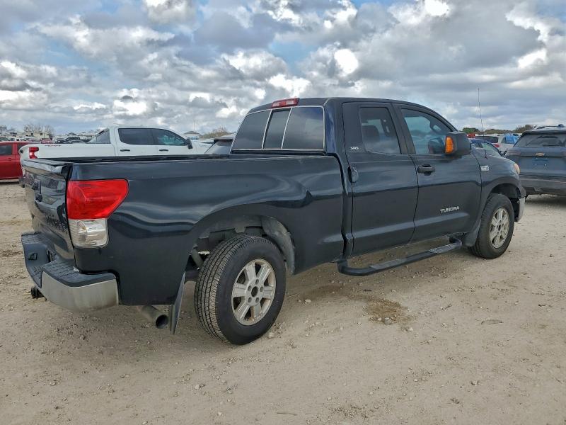 Photo 3 from auction – 2007 TOYOTA TUNDRA with VIN 5TFBV54117X006305