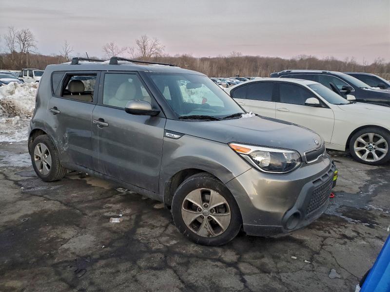 Photo 4 from auction – 2015 KIA SOUL with VIN KNDJN2A2XF7130403