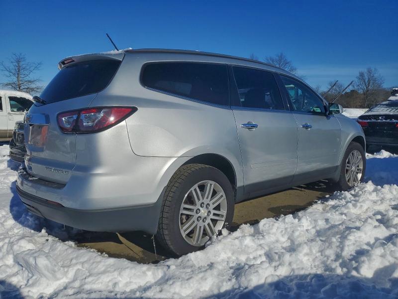 Photo 3 from auction – 2014 CHEVROLET TRAVERSE L with VIN 1GNKVGKD5EJ148530