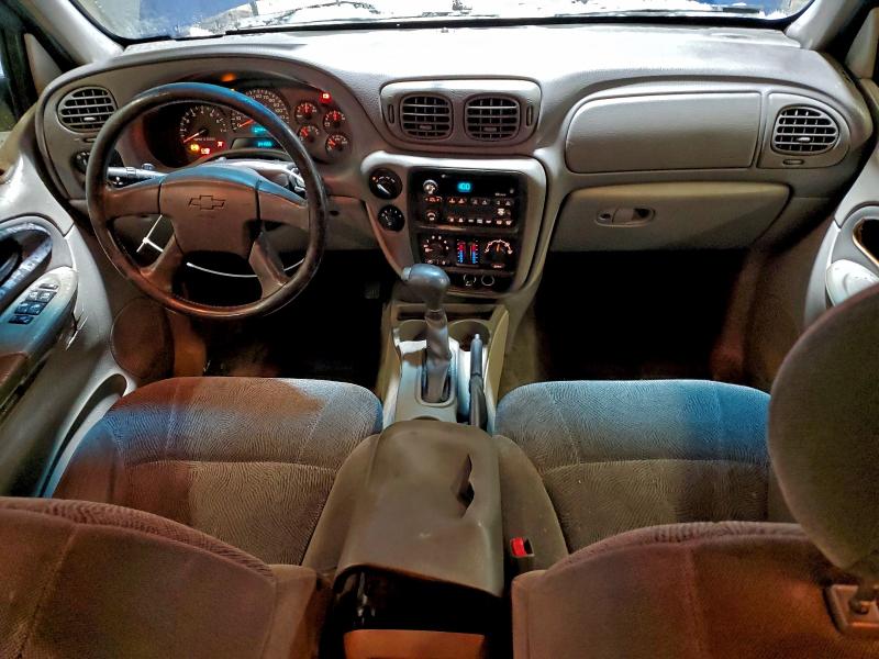 Photo 8 from auction – 2003 CHEVROLET TRAILBLAZE with VIN 1GNDT13S432395098
