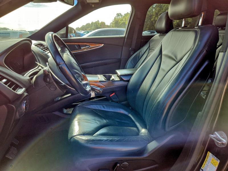 Photo 7 from auction – 2017 LINCOLN MKX SELECT with VIN 2LMPJ6KR0HBL25607