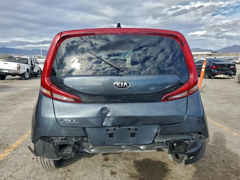 Photo 6 from auction – 2020 KIA SOUL LX with VIN KNDJ23AUXL7093087