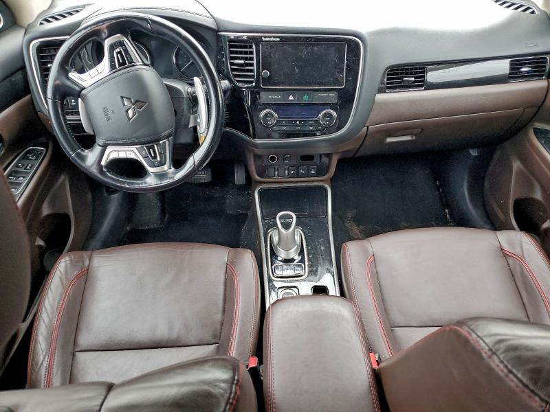 Photo 8 from auction – 2018 MITSUBISHI OUTLANDER with VIN JA4J24A50JZ056236