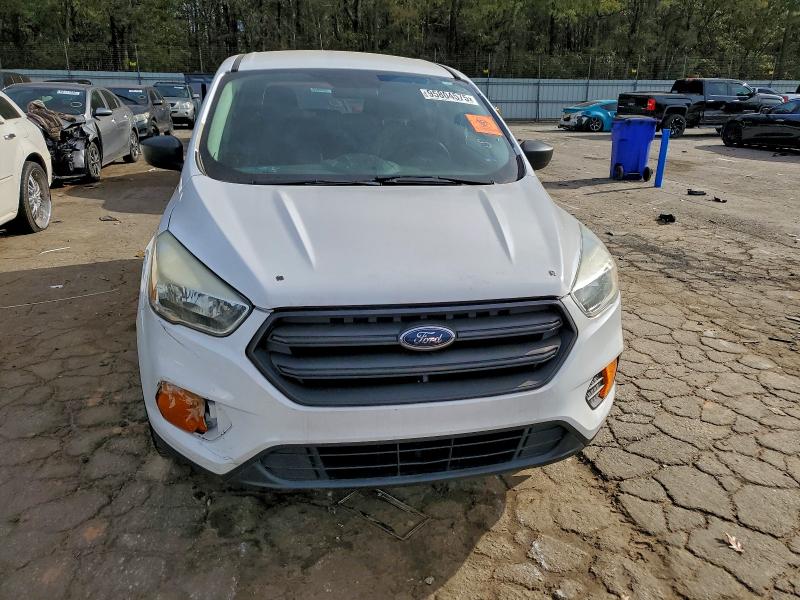 Photo 5 from auction – 2017 FORD ESCAPE S with VIN 1FMCU0F72HUC18365