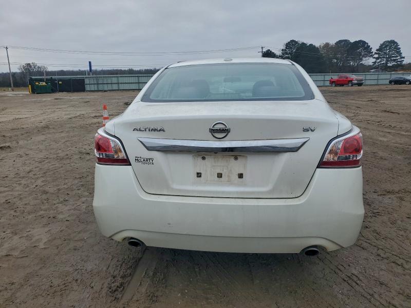 Photo 6 from auction – 2015 NISSAN ALTIMA 2.5 with VIN 1N4AL3AP9FC106906