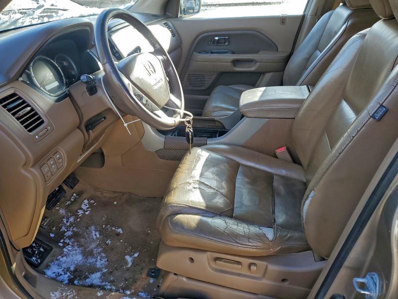 Photo 7 from auction – 2006 HONDA PILOT EX with VIN 5FNYF18556B013845