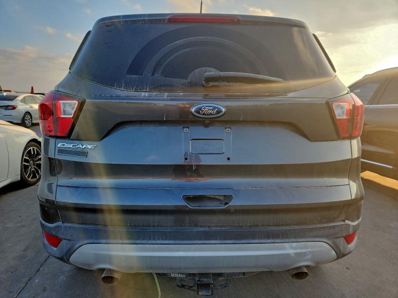 Photo 6 from auction – 2019 FORD ESCAPE SE with VIN 1FMCU9GD4KUA36005