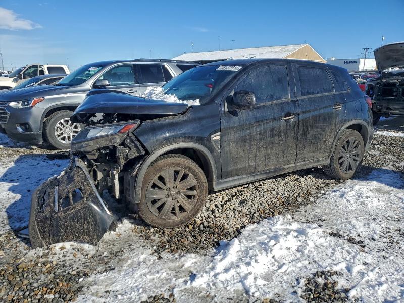 MITSUBISHI OUTLANDER 2022 with VIN JA4ARUAU3NU002631 - Photo from auction