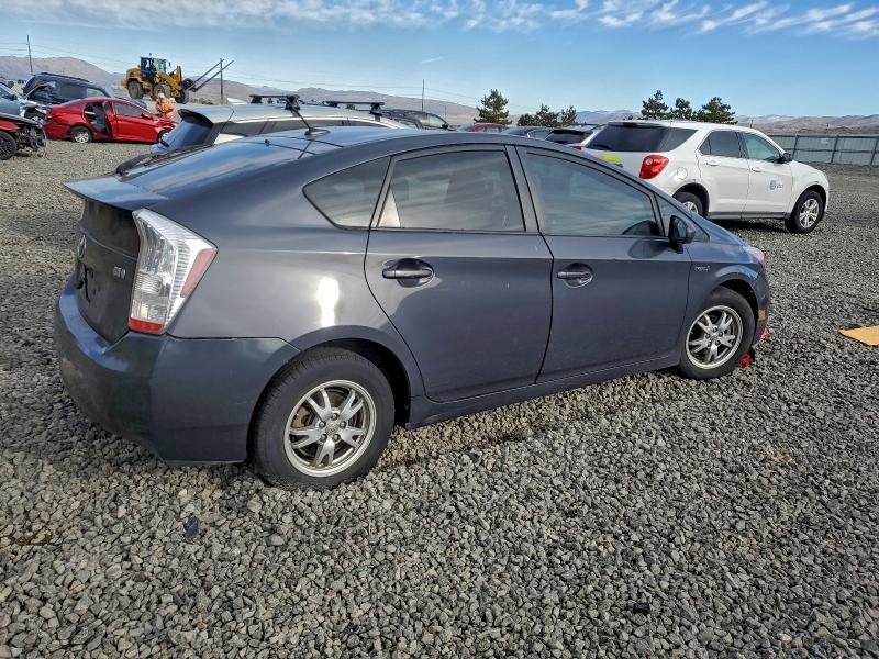 Photo 3 from auction – 2011 TOYOTA PRIUS with VIN JTDKN3DU9B0310224