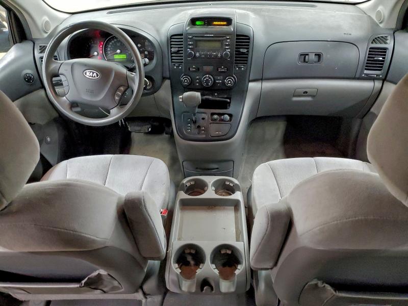 Photo 8 from auction – 2006 KIA SEDONA EX with VIN KNDMB233866093028