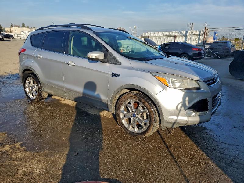 Photo 4 from auction – 2013 FORD ESCAPE SEL with VIN 1FMCU0HX9DUB31764