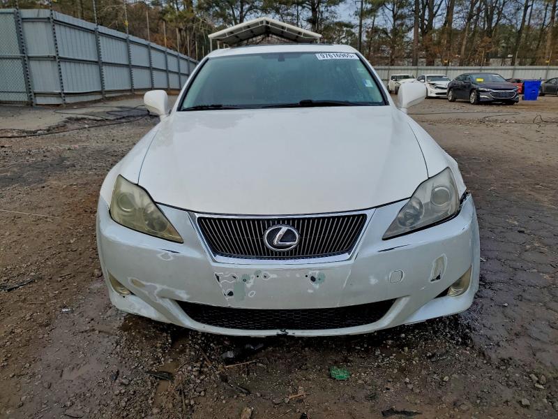 Photo 5 from auction – 2006 LEXUS IS 250 with VIN JTHBK262665001994
