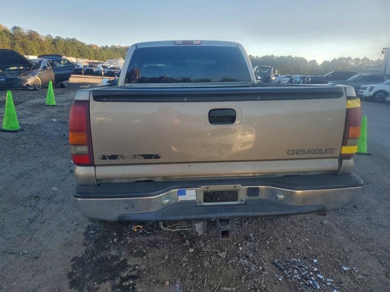 Photo 6 from auction – 2002 CHEVROLET SILVERADO with VIN 2GCEC19T621239835