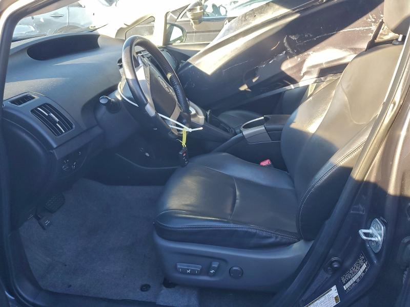 Photo 7 from auction – 2013 TOYOTA PRIUS with VIN JTDKN3DU4D5549055