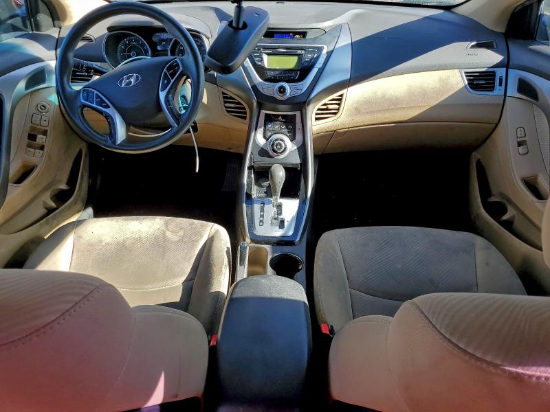 Photo 8 from auction – 2012 HYUNDAI ELANTRA GL with VIN KMHDH4AE5CU401435