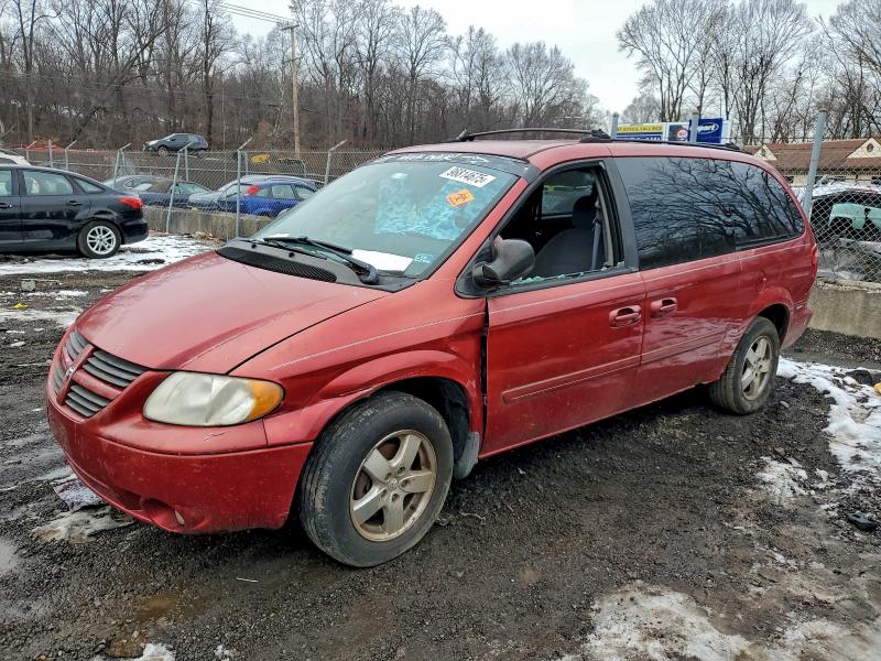 DODGE GRAND CARA 2005 with VIN 2D4GP44L75R565870 - Photo from auction