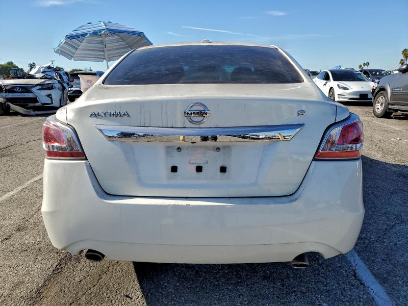 Photo 6 from auction – 2015 NISSAN ALTIMA 2.5 with VIN 1N4AL3AP3FN357621