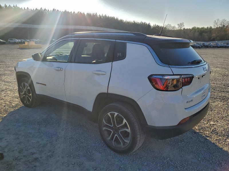 Photo 2 from auction – 2022 JEEP COMPASS with VIN 3C4NJDCB1NT232026