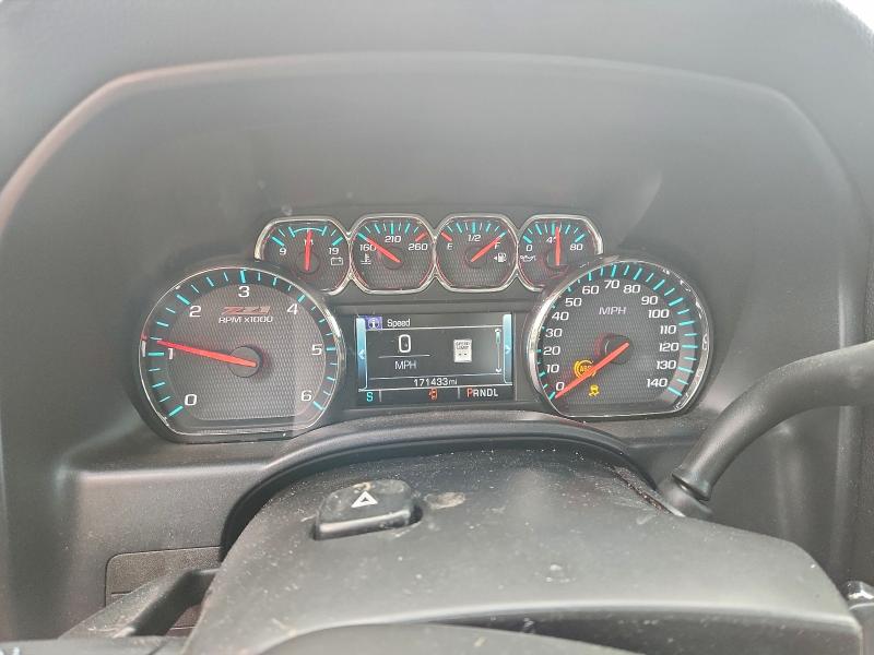 Photo 9 from auction – 2018 CHEVROLET SILVERADO with VIN 3GCUKREC8JG223631