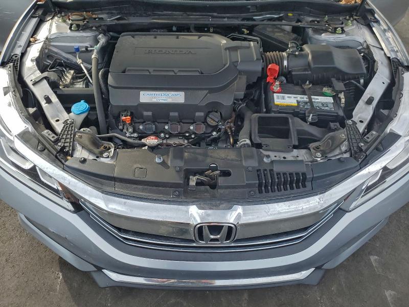 Photo 11 from auction – 2017 HONDA ACCORD EXL with VIN 1HGCR3F81HA040371