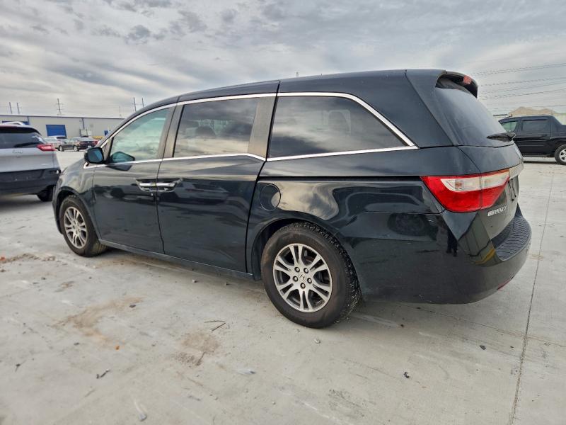 Photo 2 from auction – 2013 HONDA ODYSSEY EX with VIN 5FNRL5H67DB080912
