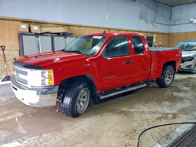 CHEVROLET SILVERADO 2013 with VIN 1GCRKSE73DZ189392 - Photo from auction
