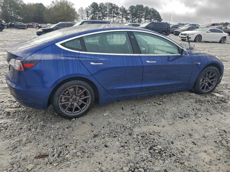 Photo 3 from auction – 2019 TESLA MODEL 3 with VIN 5YJ3E1EA0KF356393