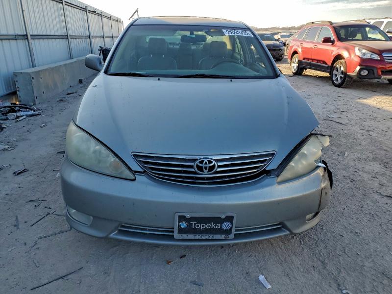 Photo 5 from auction – 2005 TOYOTA CAMRY with VIN 4T1BE32K05U596734