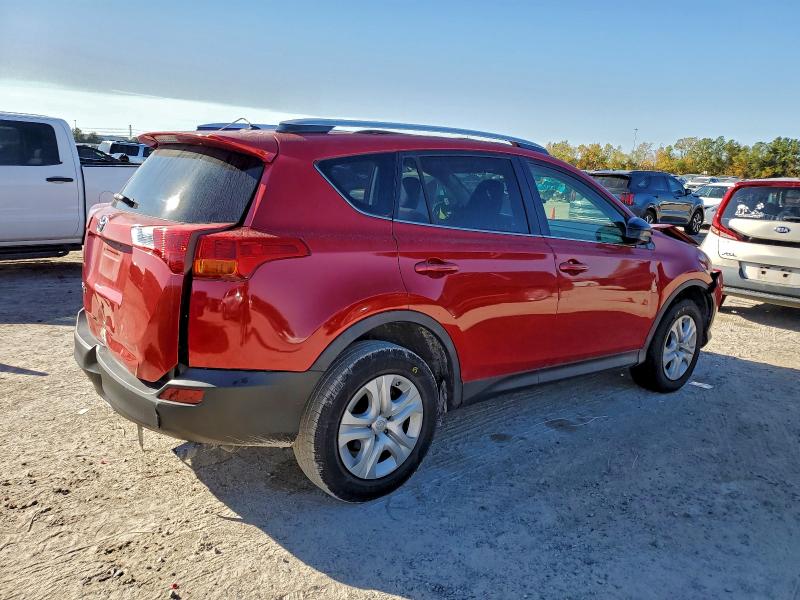 Photo 3 from auction – 2015 TOYOTA RAV4 LE with VIN JTMZFREV8FD047292