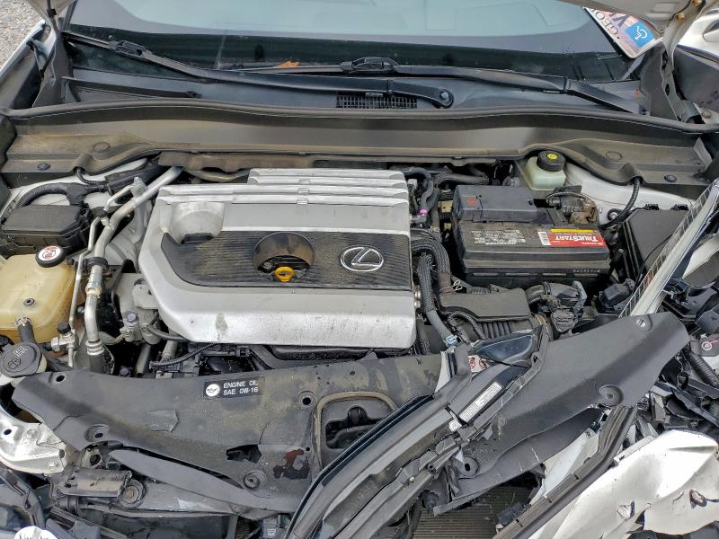 Photo 11 from auction – 2019 LEXUS UX 200 with VIN JTHY3JBH6K2000691