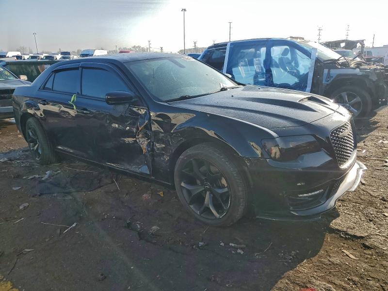 Photo 4 from auction – 2015 CHRYSLER 300 S with VIN 2C3CCAGG3FH842482