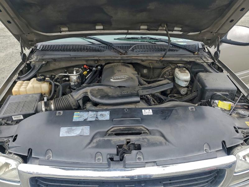 Photo 12 from auction – 2003 GMC YUKON with VIN 1GKEK13V33J207921