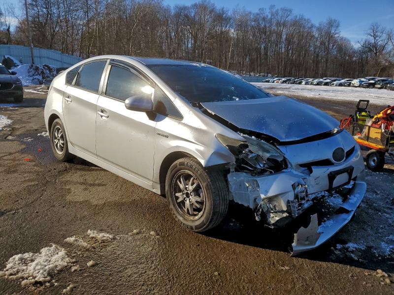 Photo 4 from auction – 2011 TOYOTA PRIUS with VIN JTDKN3DU8B1415542