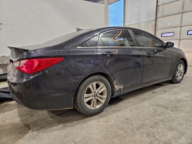 Photo 3 from auction – 2011 HYUNDAI SONATA GLS with VIN 5NPEB4AC8BH144174
