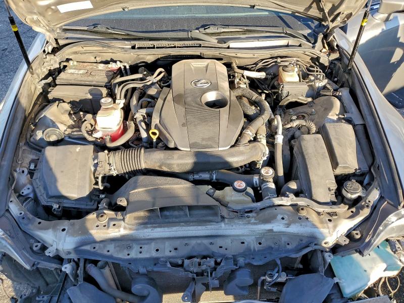 Photo 11 from auction – 2016 LEXUS IS 200T with VIN JTHBA1D2XG5029833