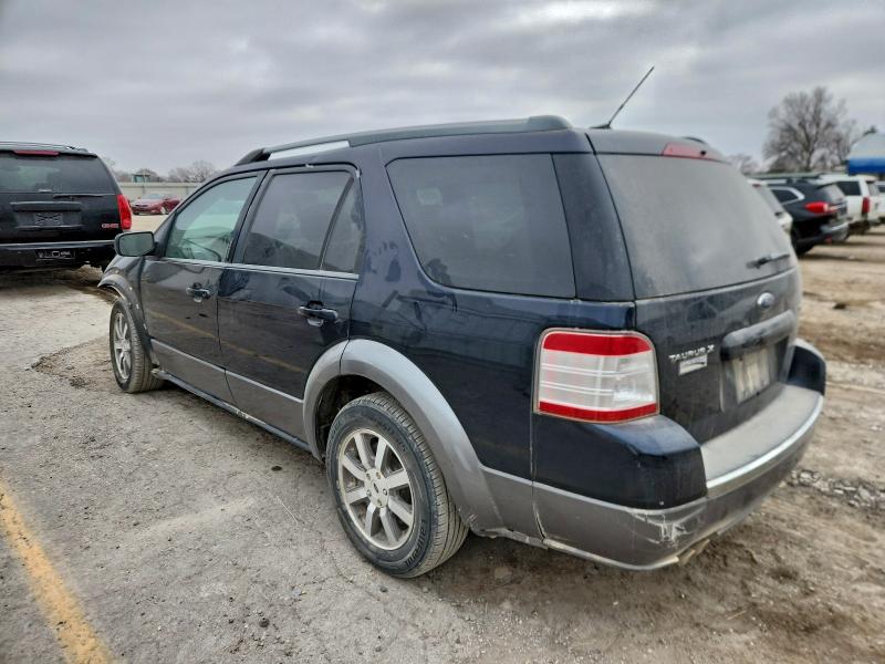 Photo 2 from auction – 2008 FORD TAURUS X S with VIN 1FMDK02W48GA18447