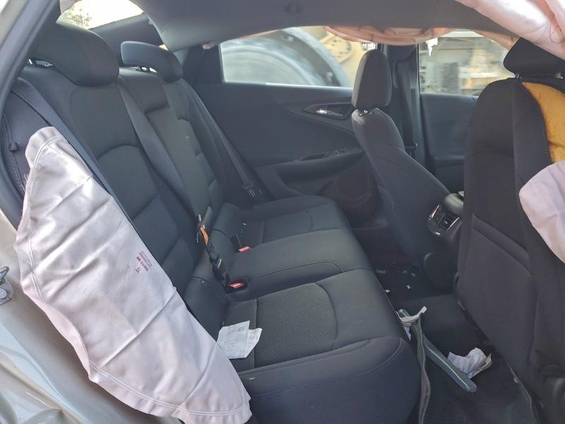 Photo 10 from auction – 2016 CHEVROLET MALIBU LT with VIN 1G1ZE5ST4GF271463