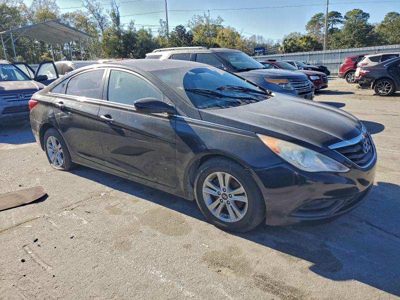 Photo 4 from auction – 2011 HYUNDAI SONATA GLS with VIN 5NPEB4AC7BH141430