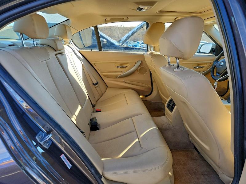 Photo 10 from auction – 2015 BMW 320 I XDRI with VIN WBA3C3G53FNS75670