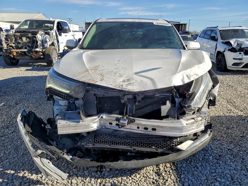 Photo 5 from auction – 2021 ACURA RDX with VIN 5J8TC2H30ML010113