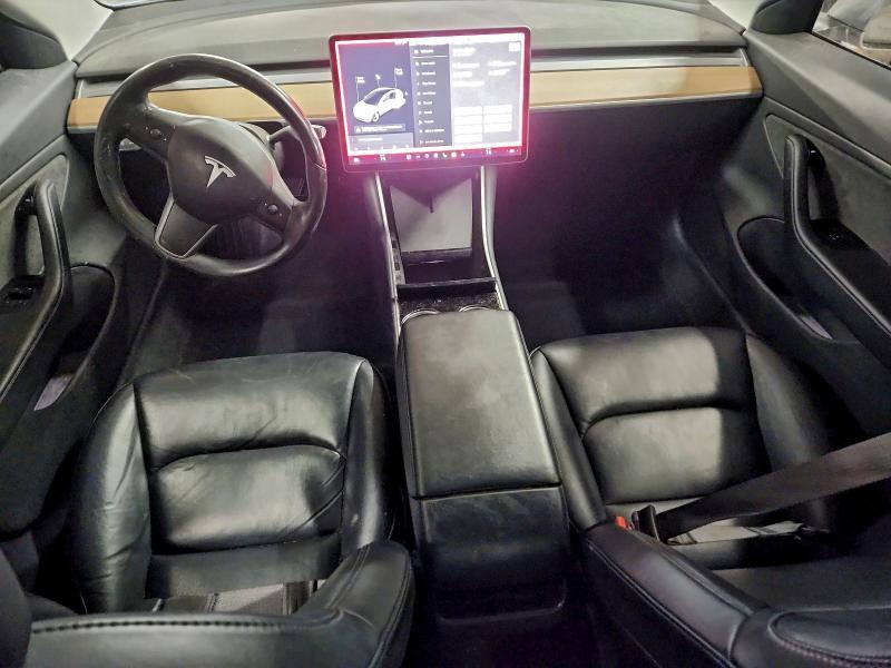 Photo 8 from auction – 2018 TESLA MODEL 3 with VIN 5YJ3E1EB6JF087663