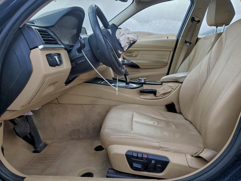 Photo 7 from auction – 2014 BMW 328 with VIN WBA3C1C50EK111836