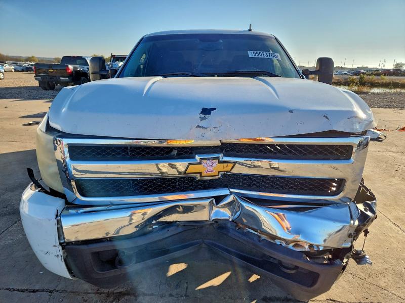 Photo 5 from auction – 2007 CHEVROLET SILVERADO with VIN 1GCEC19057Z640135
